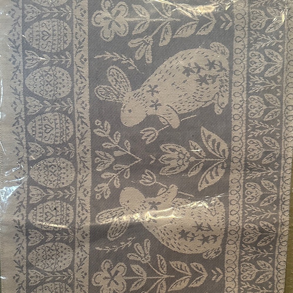 Rachel Ashwell Bunny Easter Spring Table Runner